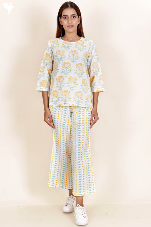 Slub Cotton Top In Floral Block Print